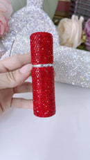 Close-up of screw-thread cap and sealing ring on Blush Pink variant