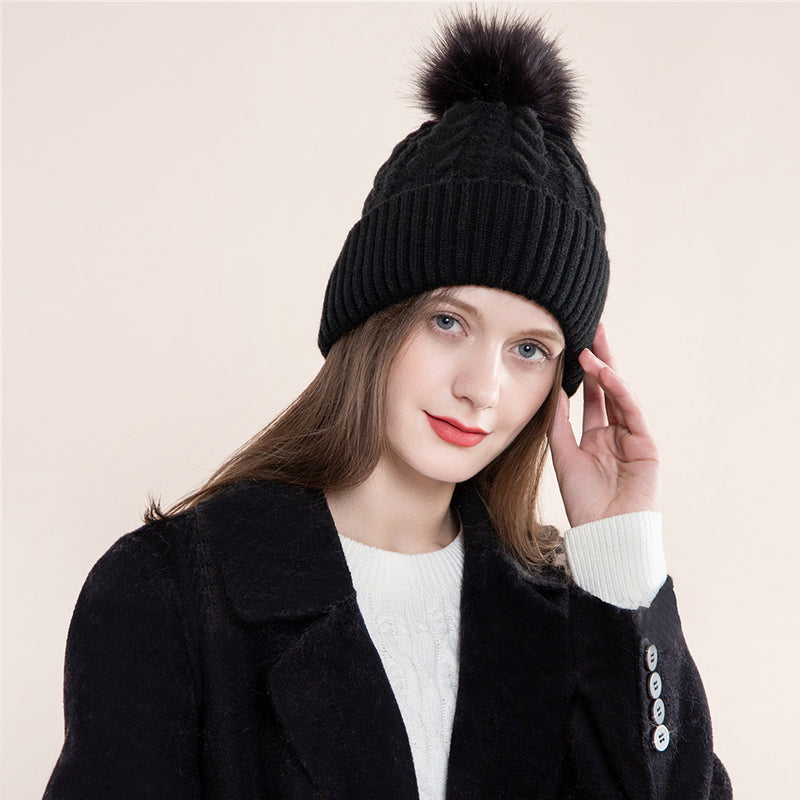 Women Knit Slouchy Hat with Faux Fur Pompom Winter Soft Warm Ski Cap